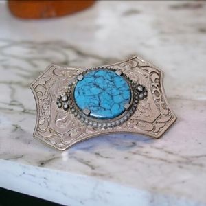 Belt buckle